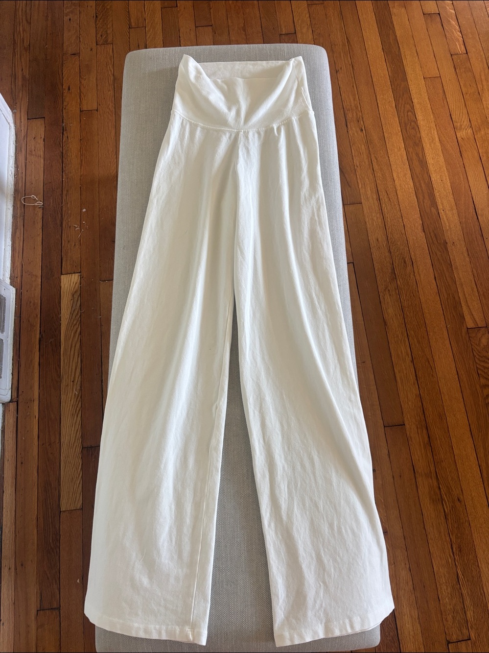 Brandy Melville White Maxi pants NWT